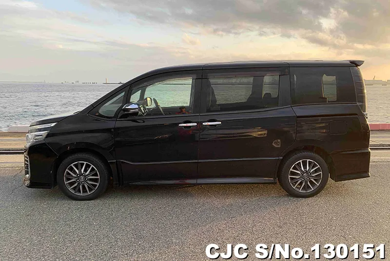 2015 Toyota / Voxy Stock No. 130151