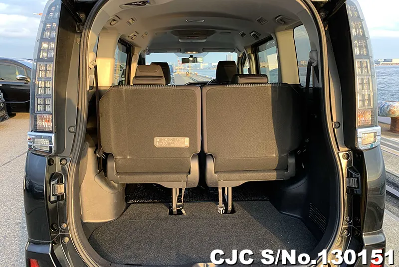 2015 Toyota / Voxy Stock No. 130151