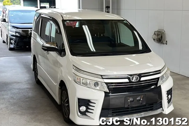 2015 Toyota / Voxy ZRR80