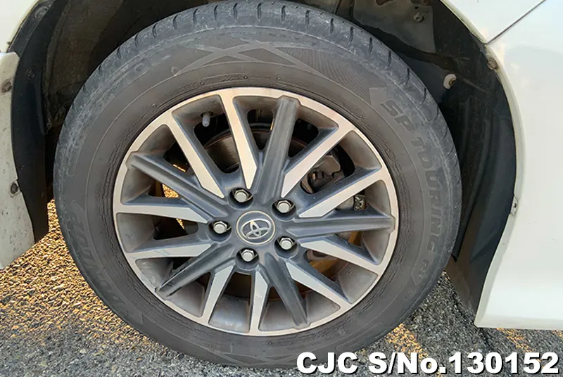 2015 Toyota / Voxy Stock No. 130152