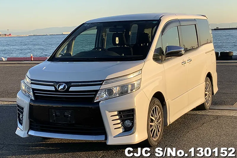 2015 Toyota / Voxy Stock No. 130152