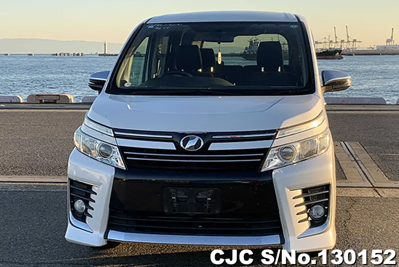 2015 Toyota / Voxy Stock No. 130152