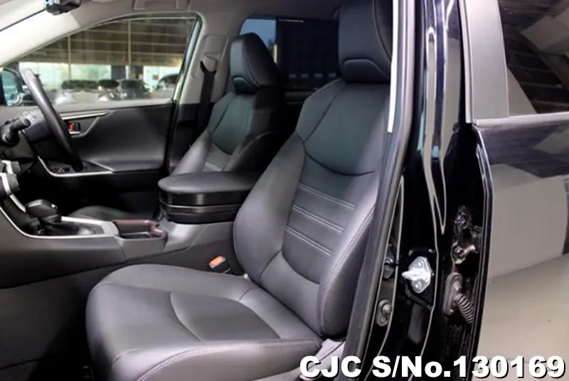 2019 Toyota / Rav4 Stock No. 130169