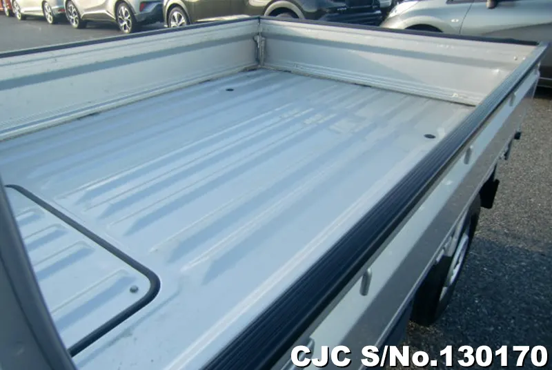 2017 Nissan / Clipper Stock No. 130170