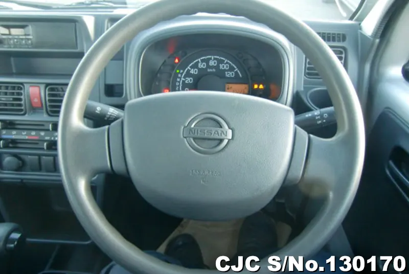 2017 Nissan / Clipper Stock No. 130170