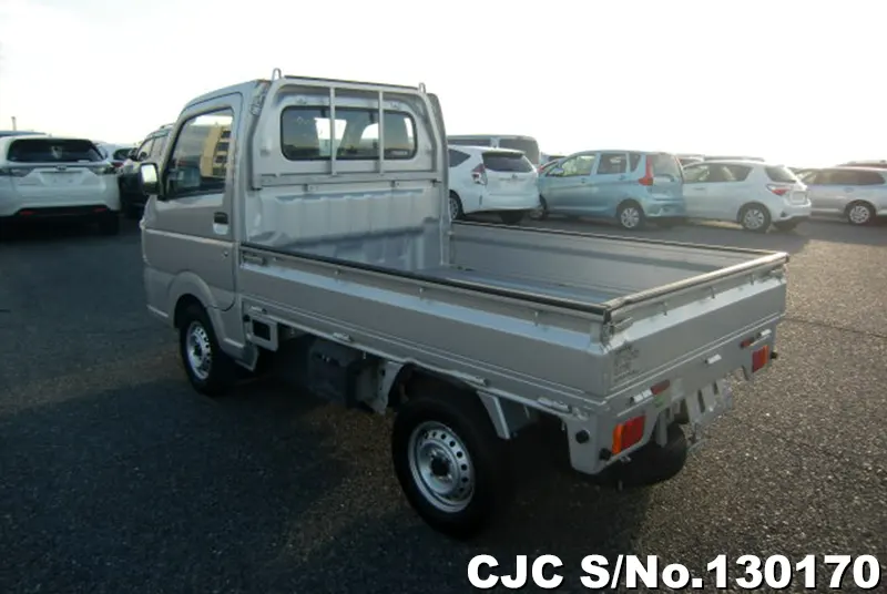 2017 Nissan / Clipper Stock No. 130170