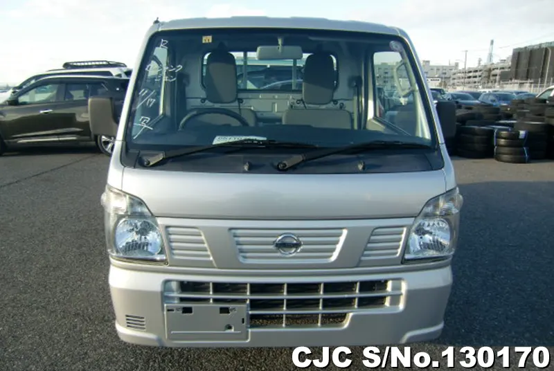 2017 Nissan / Clipper Stock No. 130170