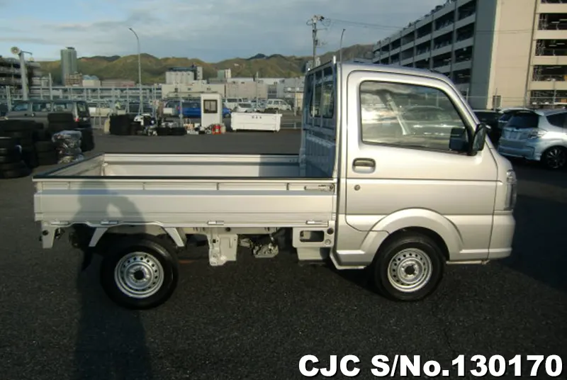 2017 Nissan / Clipper Stock No. 130170