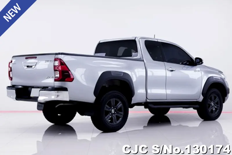 2020 Toyota / Hilux / Revo Stock No. 130174