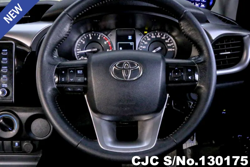 2022 Toyota / Hilux / Revo Stock No. 130175