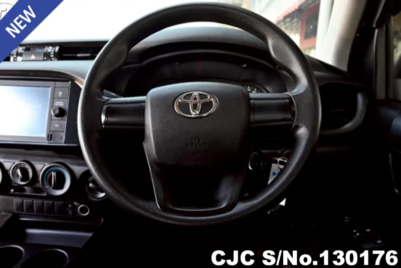 Toyota Hilux in White for Sale Image 3