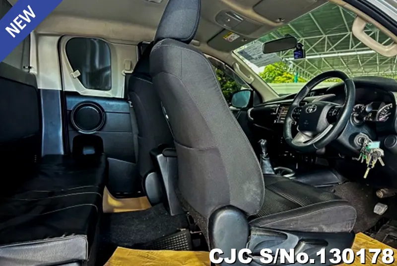 2021 Toyota / Hilux / Revo Stock No. 130178