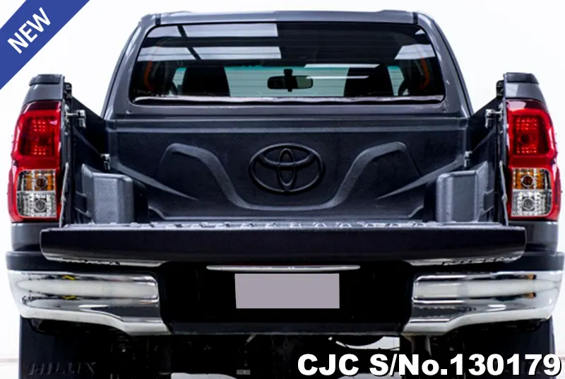 2017 Toyota / Hilux / Revo Stock No. 130179