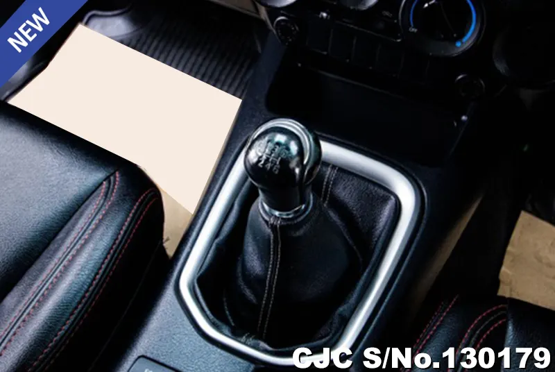 2017 Toyota / Hilux / Revo Stock No. 130179