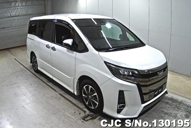 2018 Toyota / Noah ZRR80