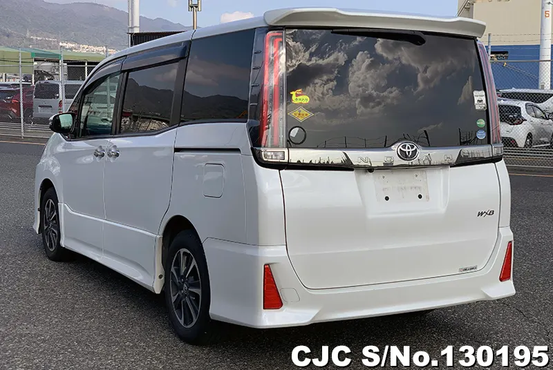 2018 Toyota / Noah Stock No. 130195