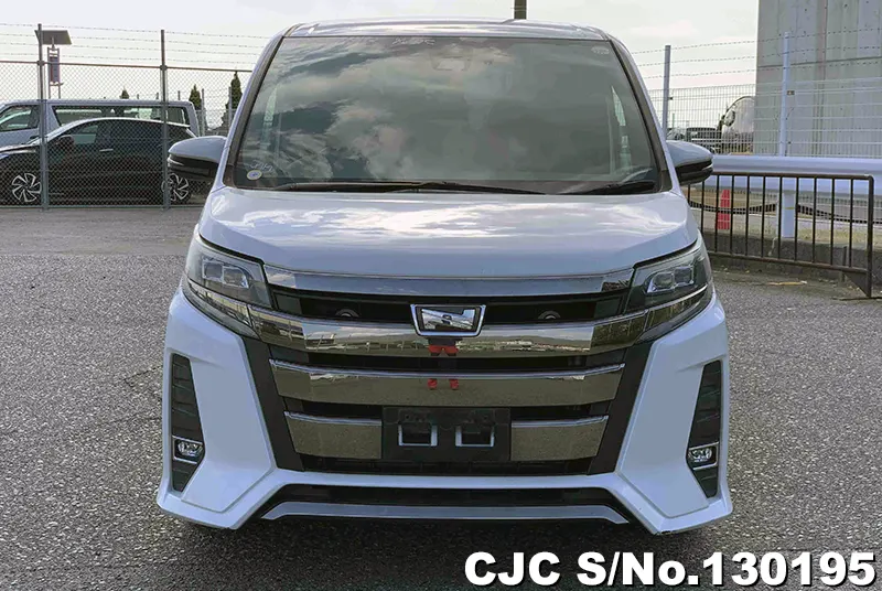 2018 Toyota / Noah Stock No. 130195