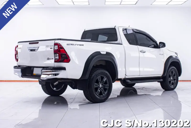 2021 Toyota / Hilux / Revo Stock No. 130202