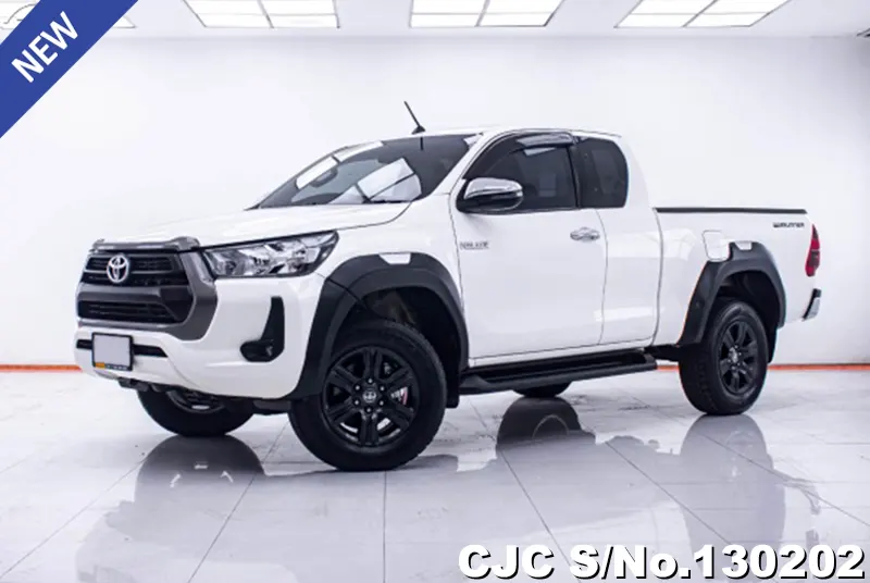 2021 Toyota / Hilux / Revo Stock No. 130202