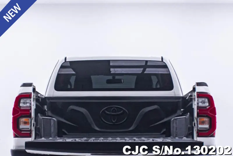 2021 Toyota / Hilux / Revo Stock No. 130202