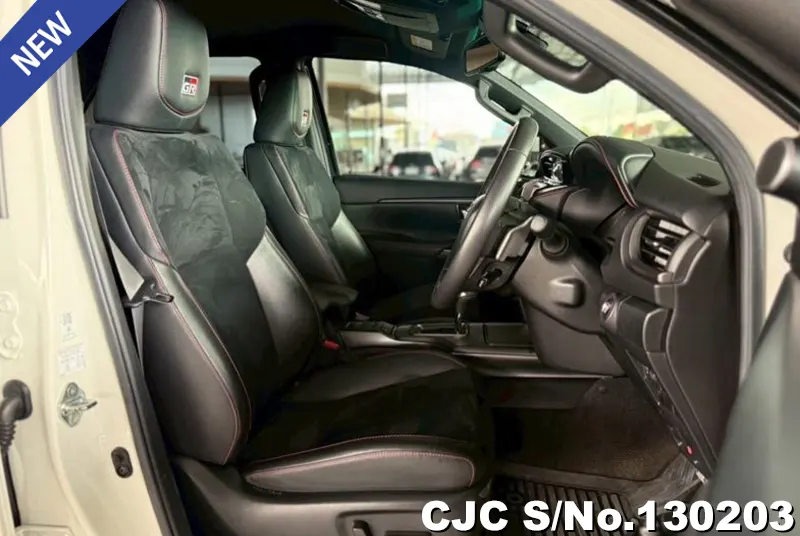 2022 Toyota / Fortuner Stock No. 130203