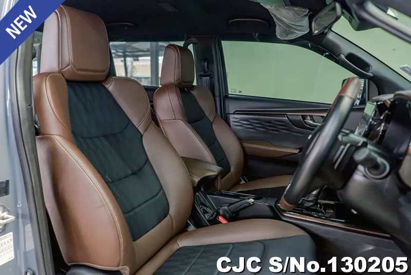 Isuzu D-Max in Gray for Sale Image 7