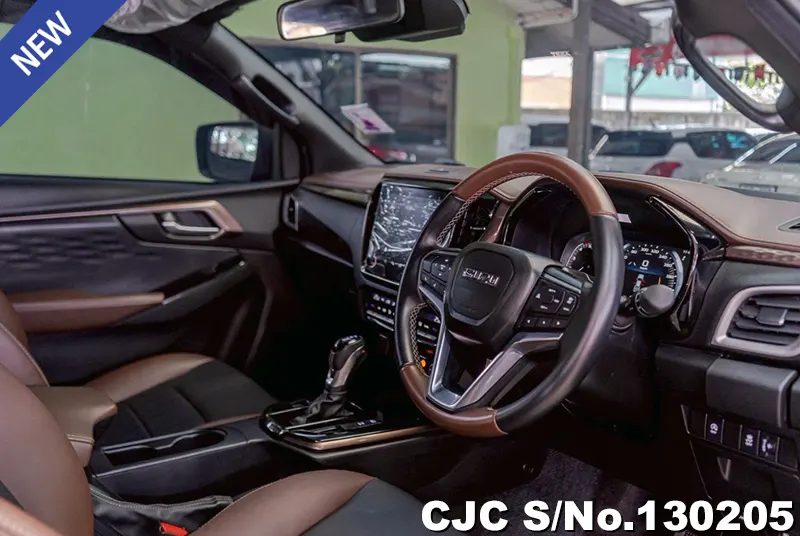 Isuzu D-Max in Gray for Sale Image 9