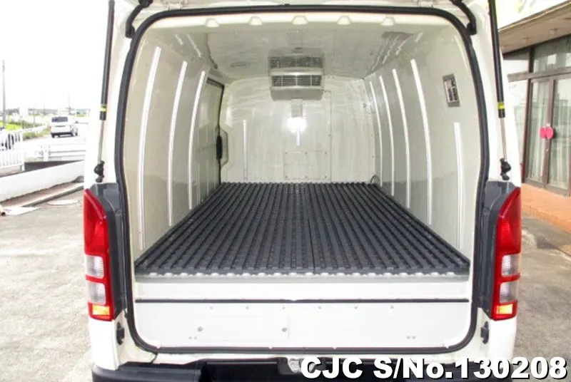 2019 Toyota / Hiace Stock No. 130208