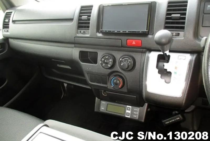 2019 Toyota / Hiace Stock No. 130208