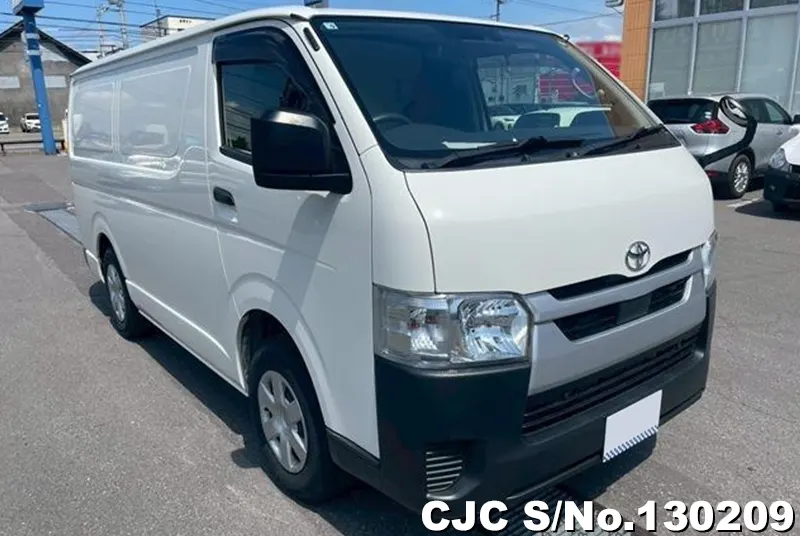 2022 Toyota / Hiace Stock No. 130209