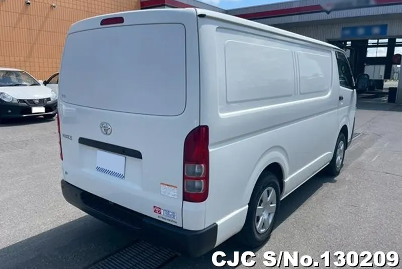 2022 Toyota / Hiace Stock No. 130209