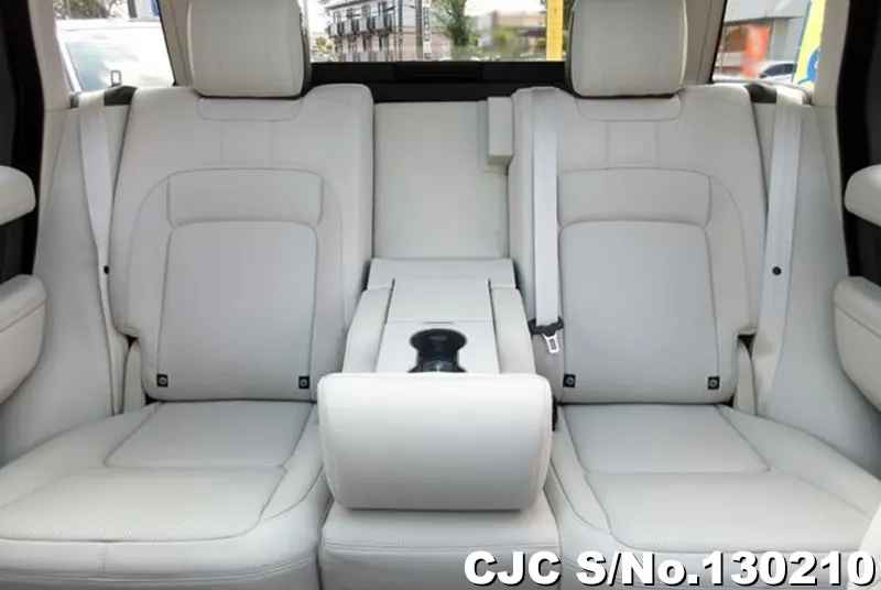 2019 Land Rover / Range Rover Stock No. 130210