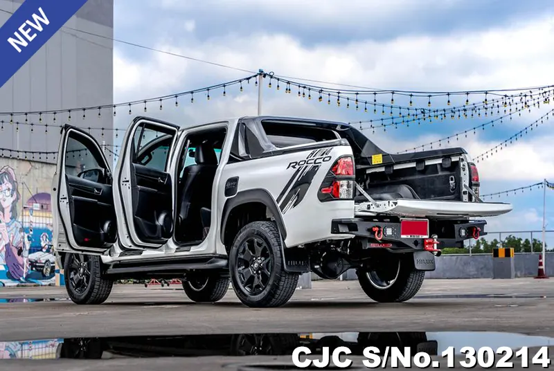 2019 Toyota / Hilux / Revo Rocco Stock No. 130214