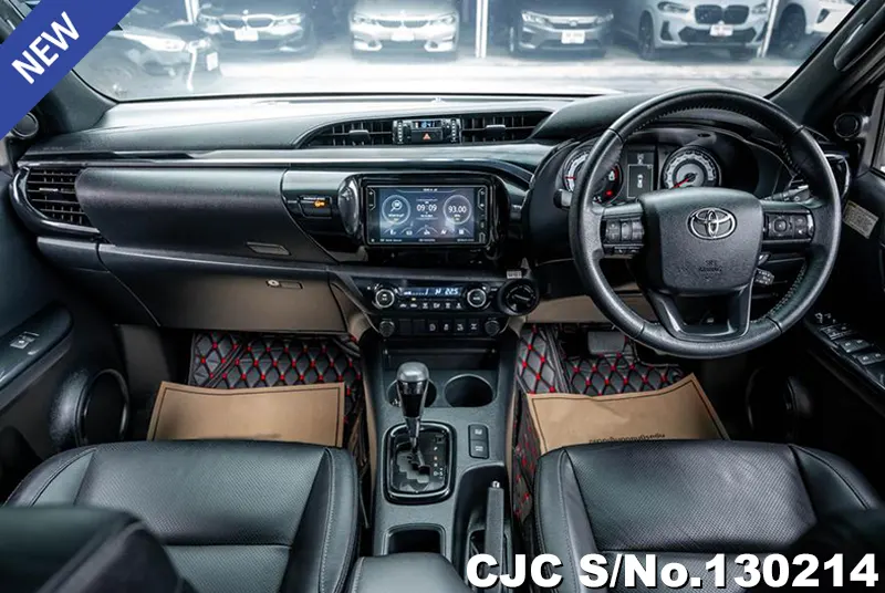 2019 Toyota / Hilux / Revo Rocco Stock No. 130214