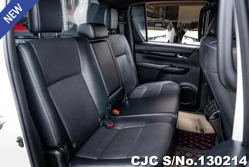 2019 Toyota / Hilux / Revo Rocco Stock No. 130214