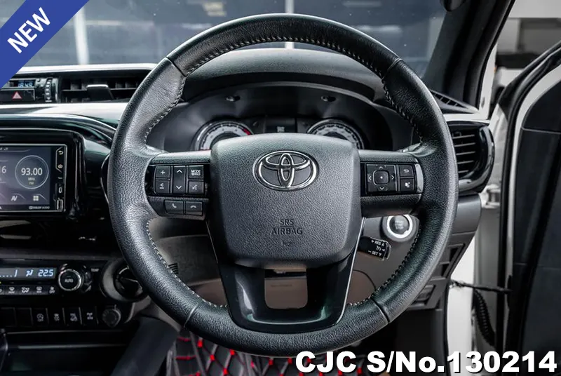 2019 Toyota / Hilux / Revo Rocco Stock No. 130214