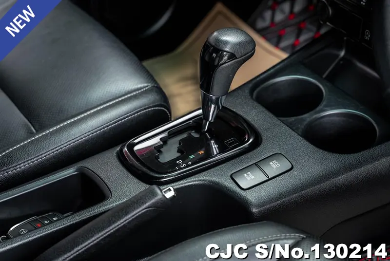 2019 Toyota / Hilux / Revo Rocco Stock No. 130214