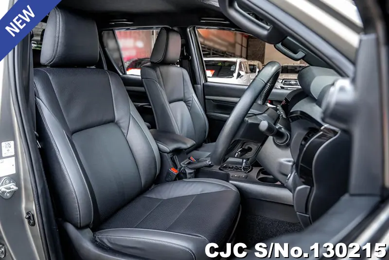 Toyota Hilux in Oxide Bronze Metallic for Sale Image 10