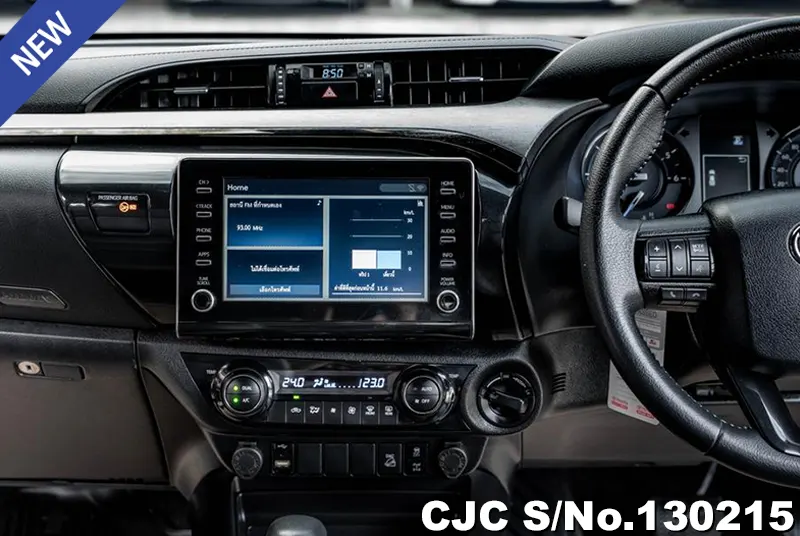 Toyota Hilux in Oxide Bronze Metallic for Sale Image 15