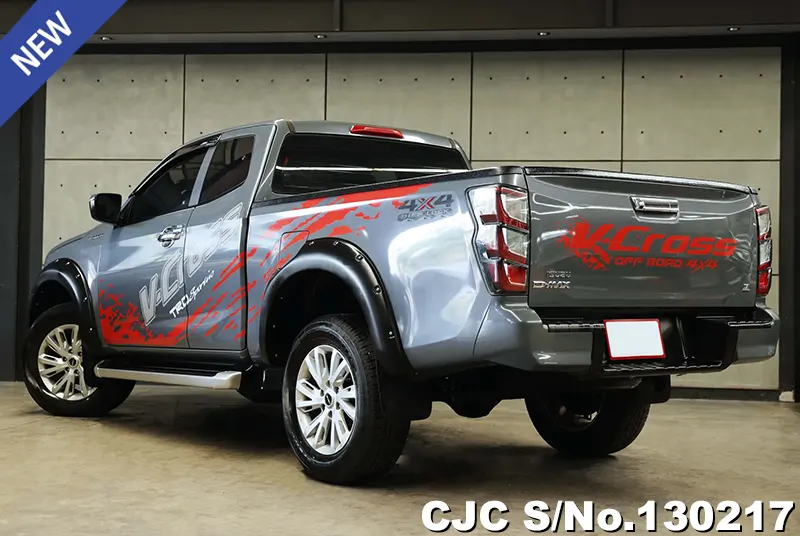 Isuzu D-Max in Gray for Sale Image 1