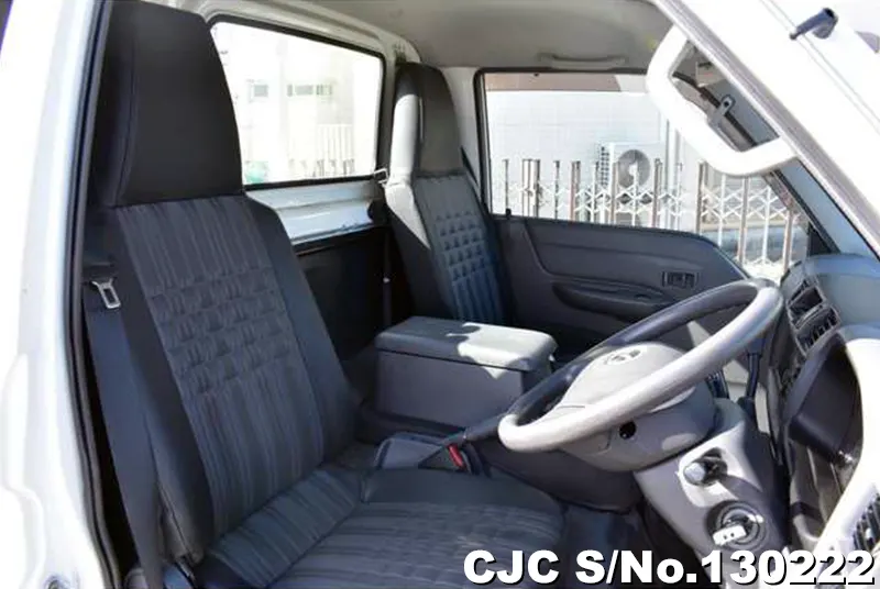 2020 Mazda / Bongo Stock No. 130222