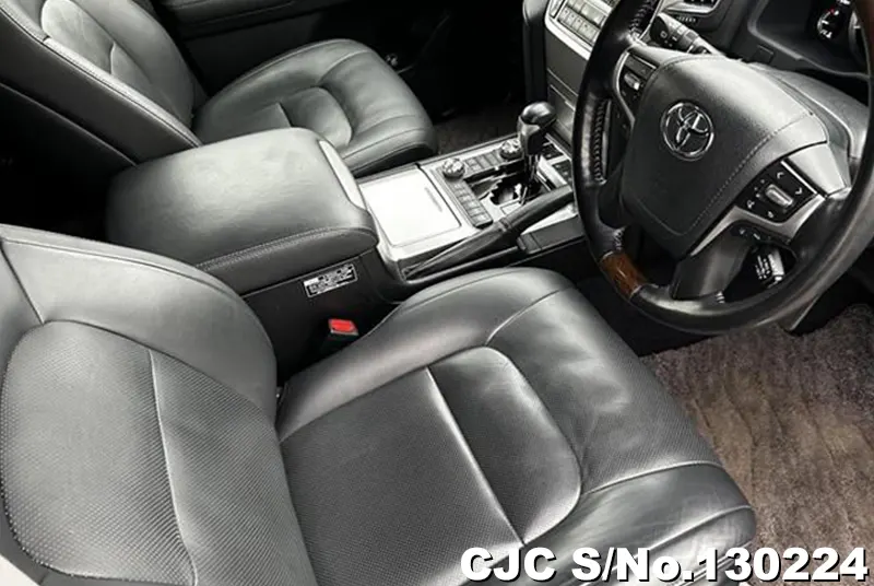 2018 Toyota / Land Cruiser Stock No. 130224