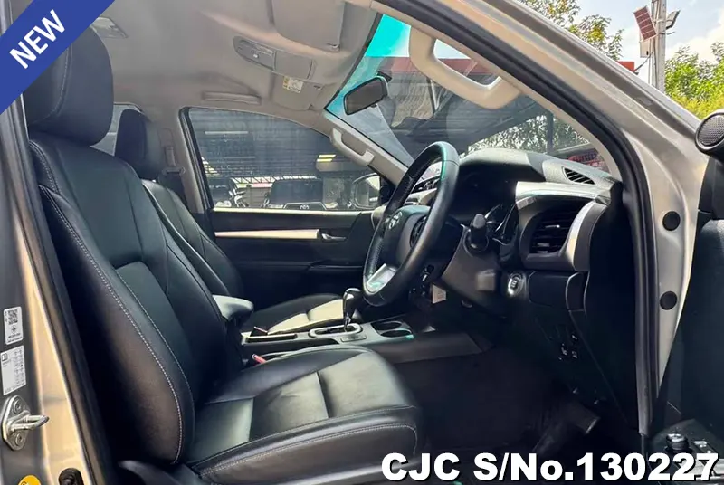 2022 Toyota / Hilux / Revo Stock No. 130227