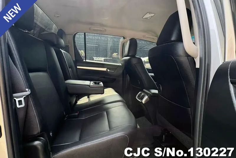 2022 Toyota / Hilux / Revo Stock No. 130227