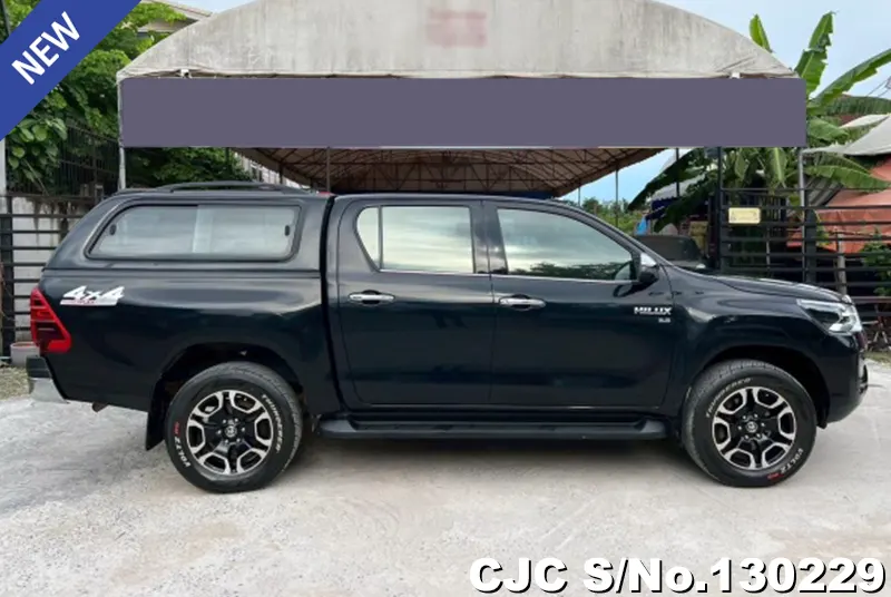 2021 Toyota / Hilux / Revo Stock No. 130229