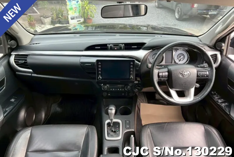 2021 Toyota / Hilux / Revo Stock No. 130229