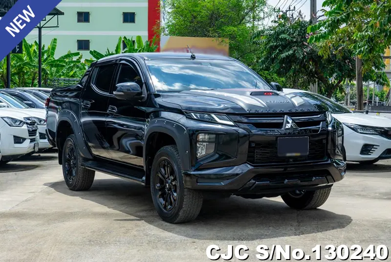 2023 Mitsubishi / Triton Stock No. 130240