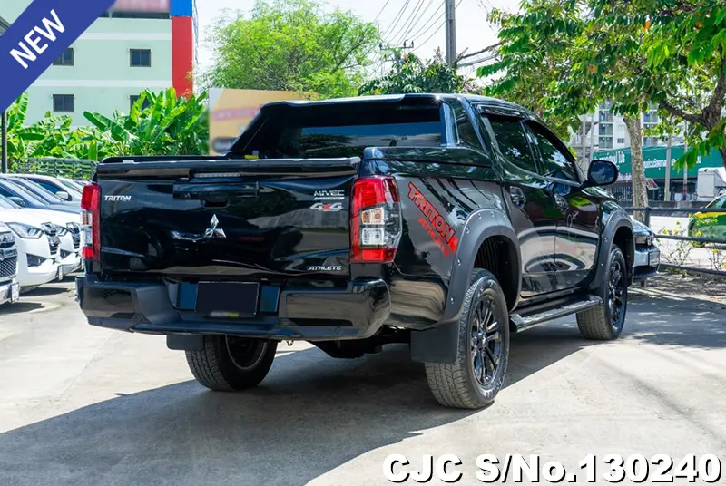 Mitsubishi Triton in Black for Sale Image 2