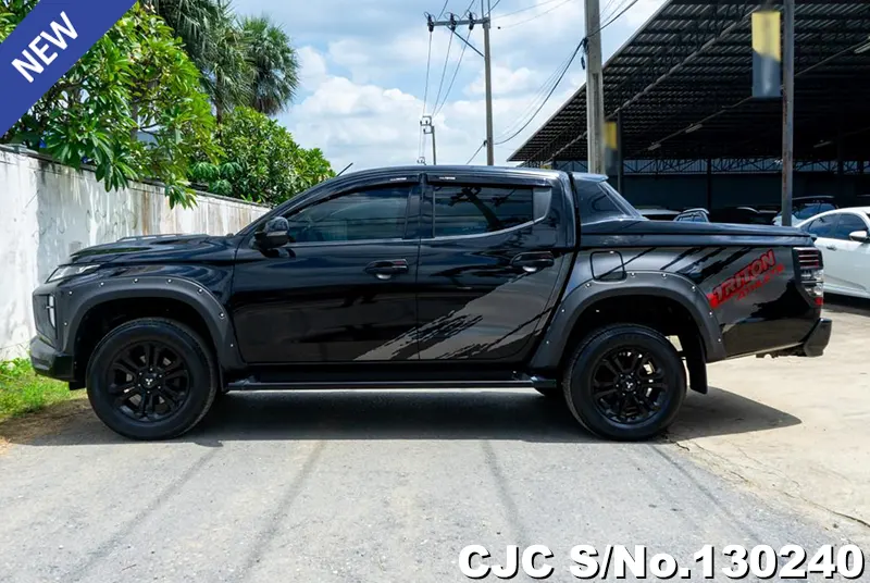 2023 Mitsubishi / Triton Stock No. 130240