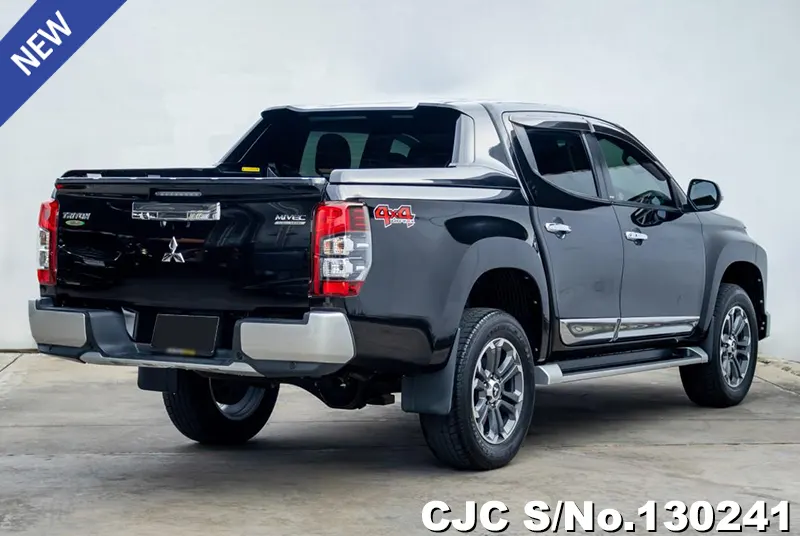 Mitsubishi Triton in Gray for Sale Image 2